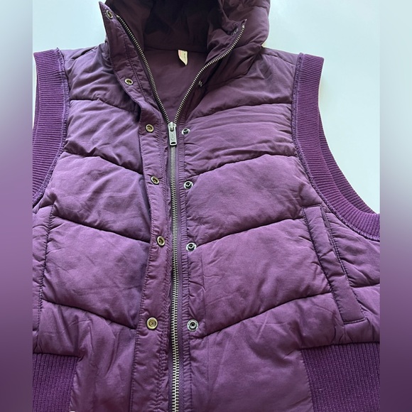 FP Movement by Free People Nature Seeker Puffer Vest -Size S - Picture 12 of 13